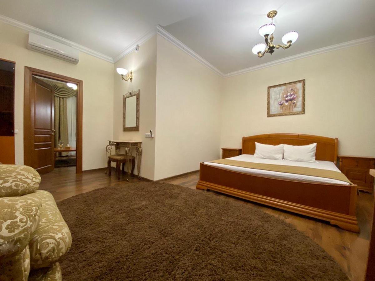 Boomerang Business 3* Odessa