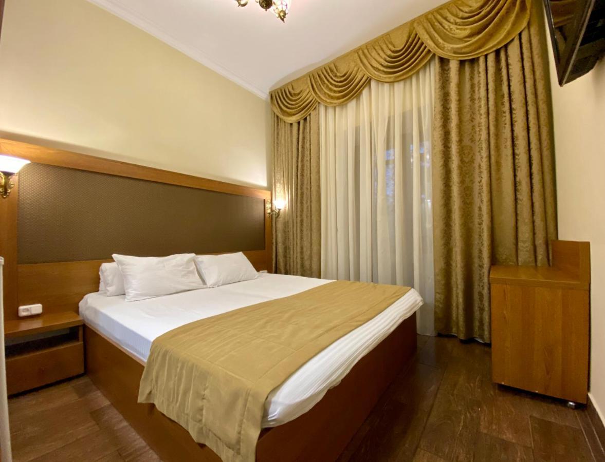 Boomerang Business Hotel